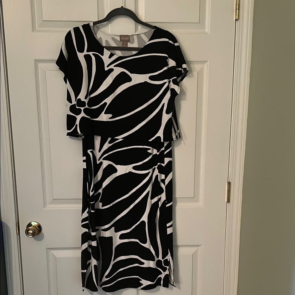 Chicos Elegant Black and White Dress